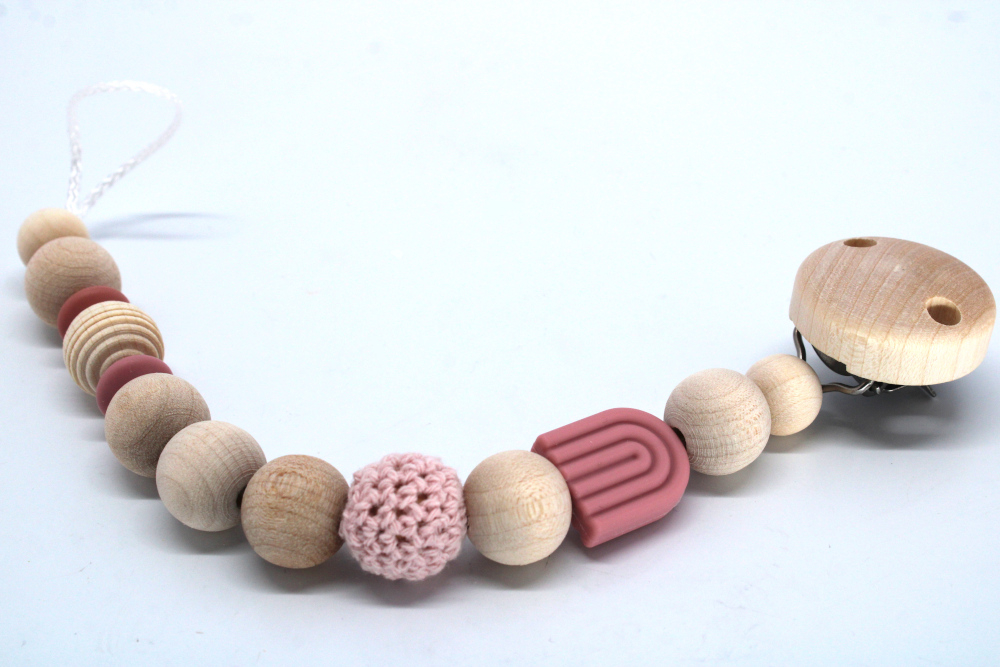 Schnullerketten-Bastelset Kleiner Regenbogen | Blush